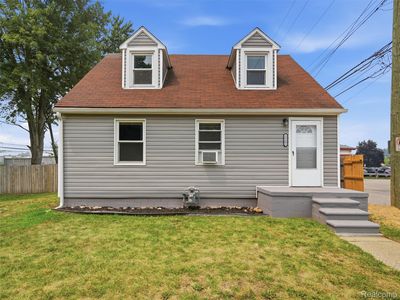 15201 Cavour St, Livonia, MI, 48154