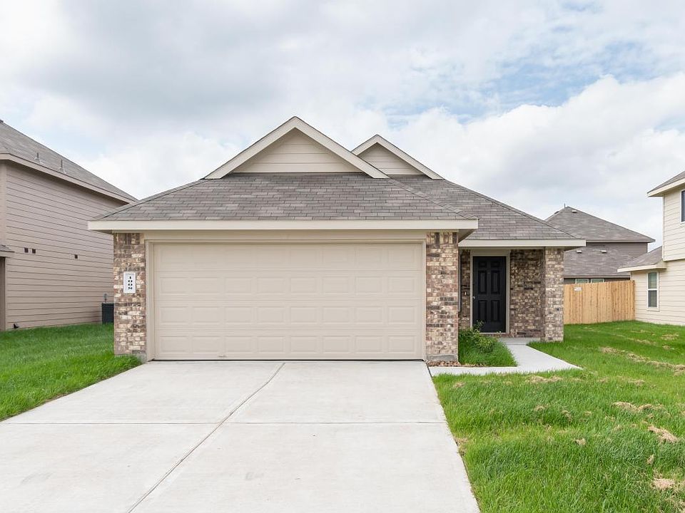 1st image of 1008 Marquis Dr