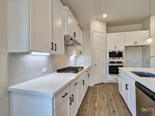 1727 Heritage Maples, New Braunfels, TX 78132