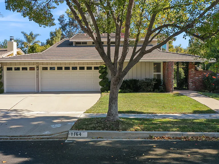 1164 S Galesmoore Ct — Photo 1