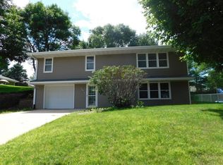 129 Hilltop Ave, Jackson, MN 56143