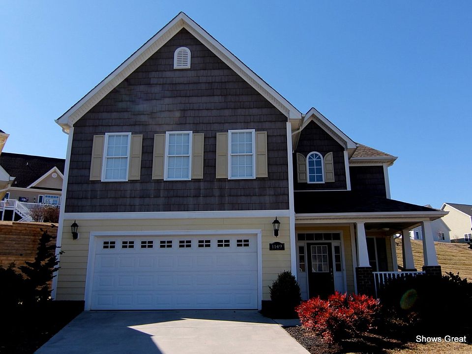 For Sale: 1149 Gaston DR, Roanoke, Virginia 24019