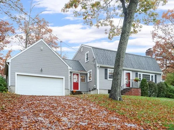 48 Dover Rd, Millis, MA 02054