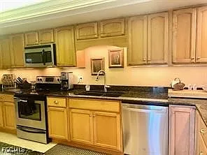 4751 Harbortown Ln — Photo 12