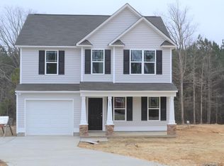 209 Crownside Dr, Four Oaks, NC 27524