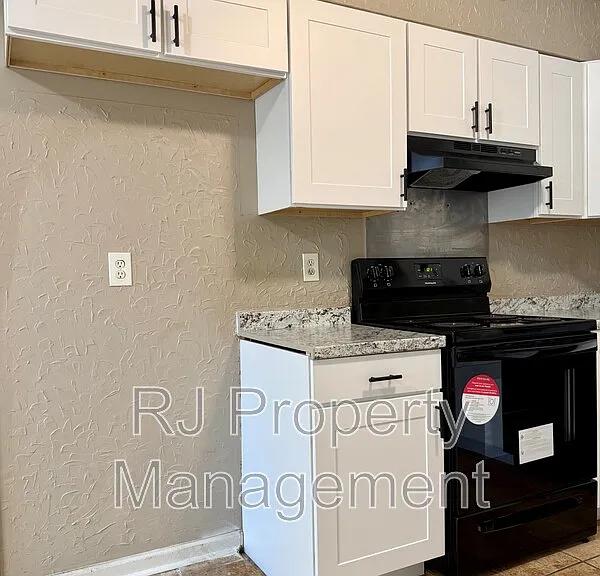 5368 Scottsdale Ave — Photo 14