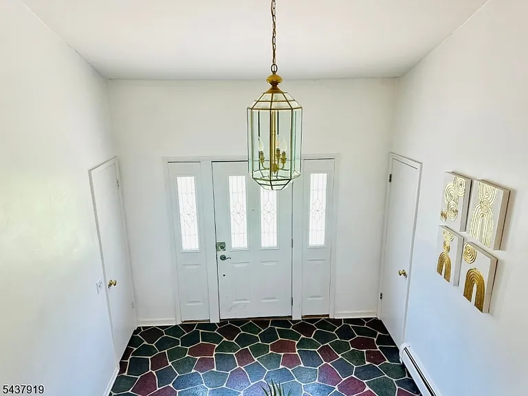 7 Doremus Dr — Photo 4