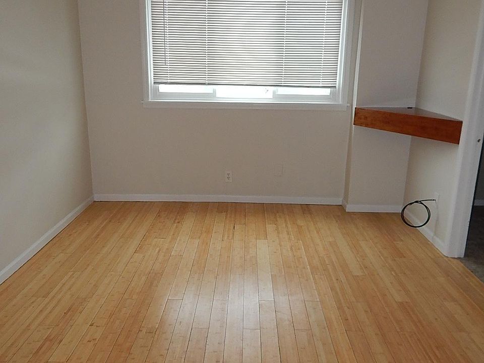 1st image of 408 Summer St APT 1C