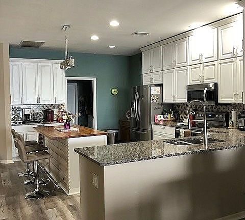5th image of 321 Stella Maris Dr S