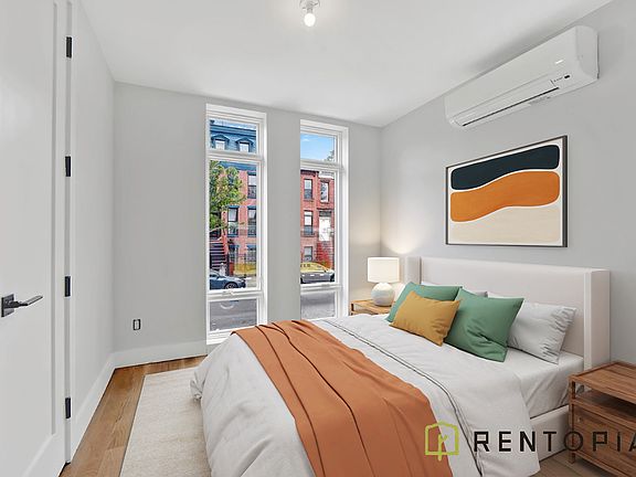 4th image of 58 Palmetto St #1J