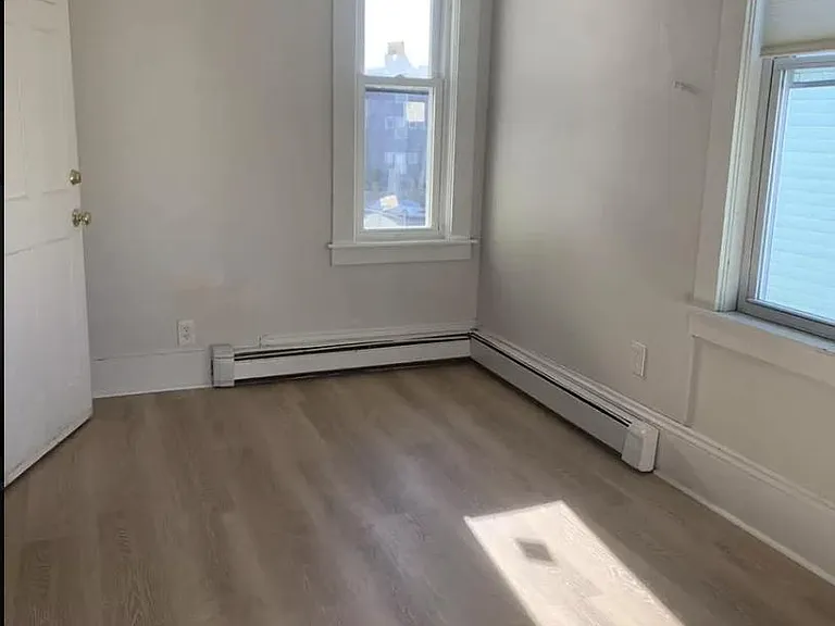 32 E Cottage St #2 — Photo 10