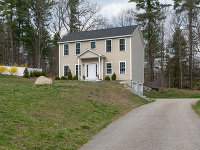3 Jadyns Way, Raymond, NH, 03077