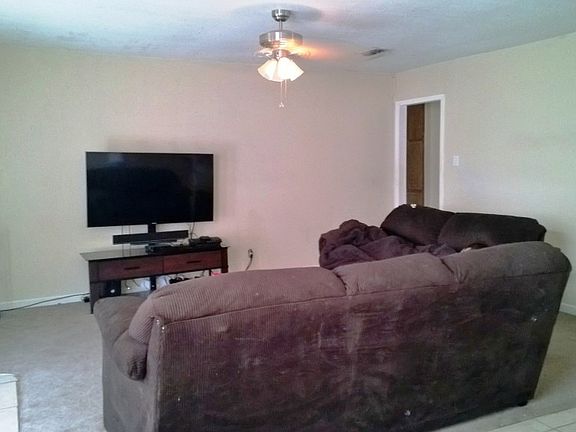 4th image of 1507 McCarthy Ave