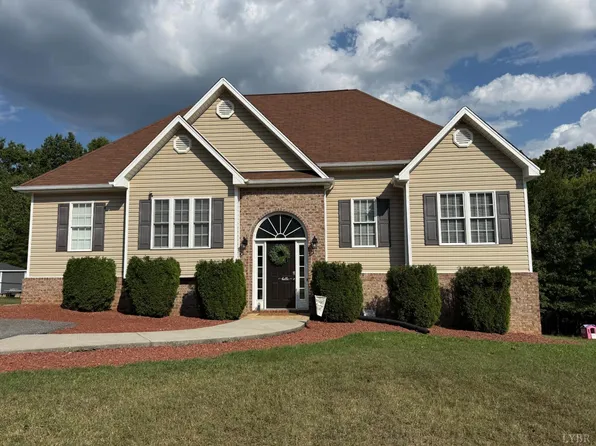 91 Spring Oaks Dr, Lynchburg, VA 24501