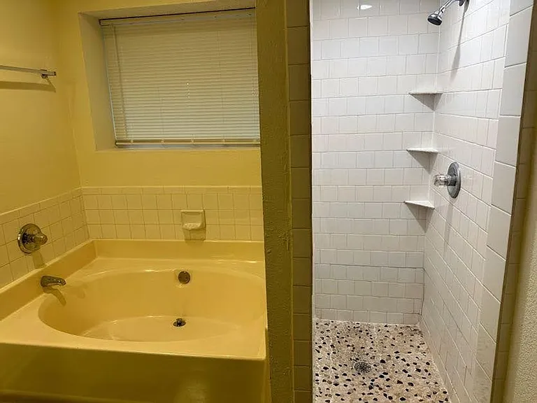 249 Stallion Dr — Photo 19