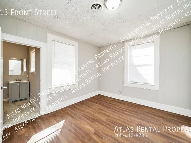 213 Front St — Photo 11