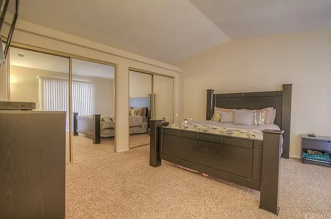 1319 Zirconia St — Photo 15