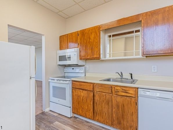 110 Cornelia St APT 3