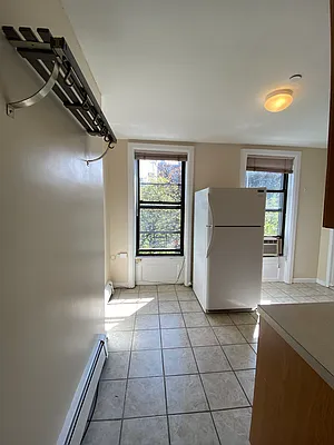Rented by Brooklyn Heights Real Estate Inc | media 7