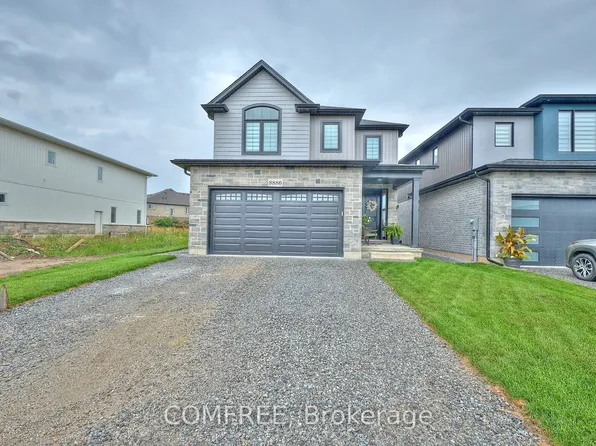 8880 Angie Dr, Niagara Falls, ON L2H 0M9