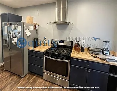 772 S McClelland St — Photo 3