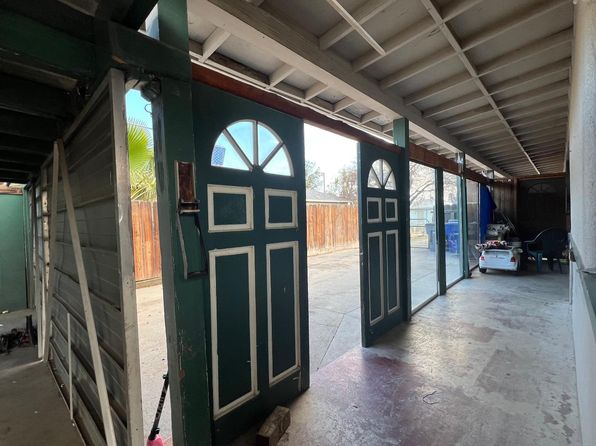 fresno-california-82857755 picture