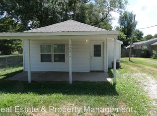 5502 W Farmington Rd, Peoria, IL 61604