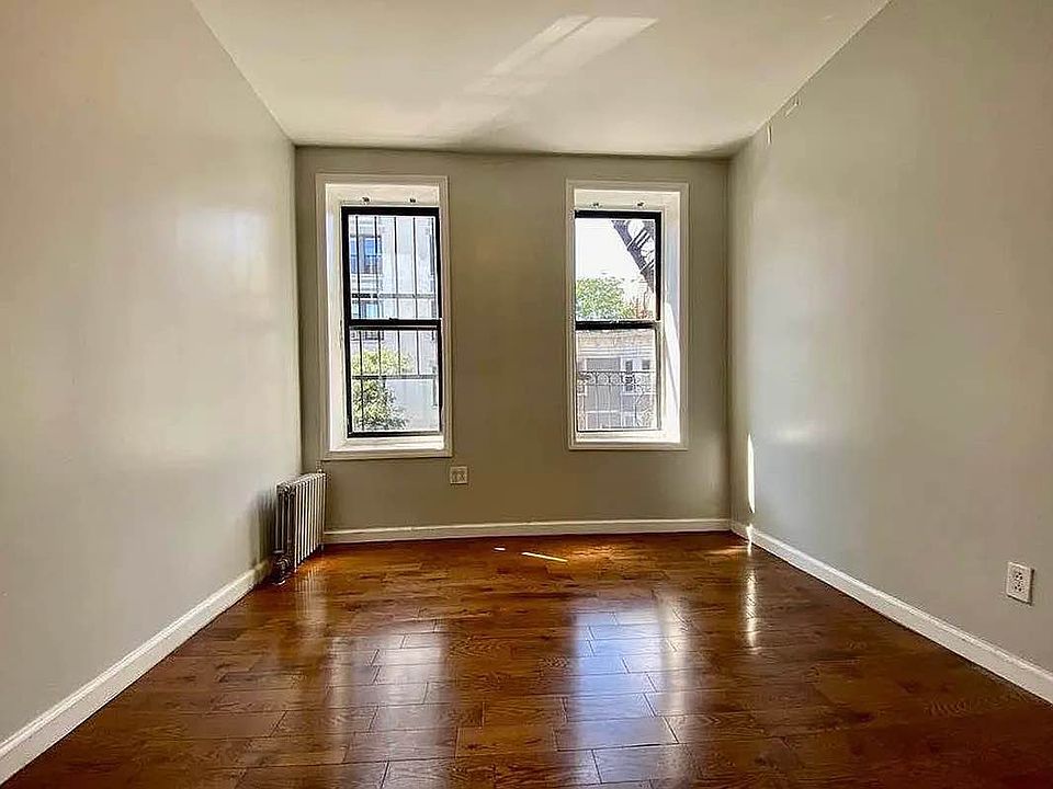 2nd image of 571 W 159th St APT 12