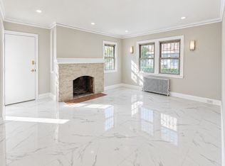 18211 80th Dr, Jamaica, NY 11432