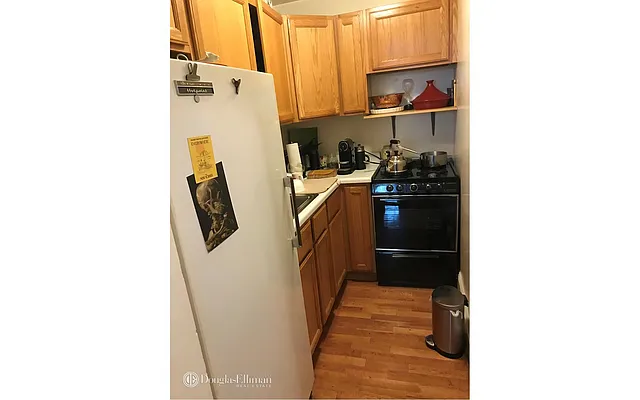 Rented by Douglas Elliman | media 9