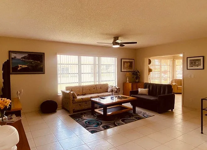 2 bed, 1186 sqft, $2,500 — Photo 4