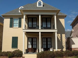 418 Saint Remy Blvd, Oxford, MS 38655