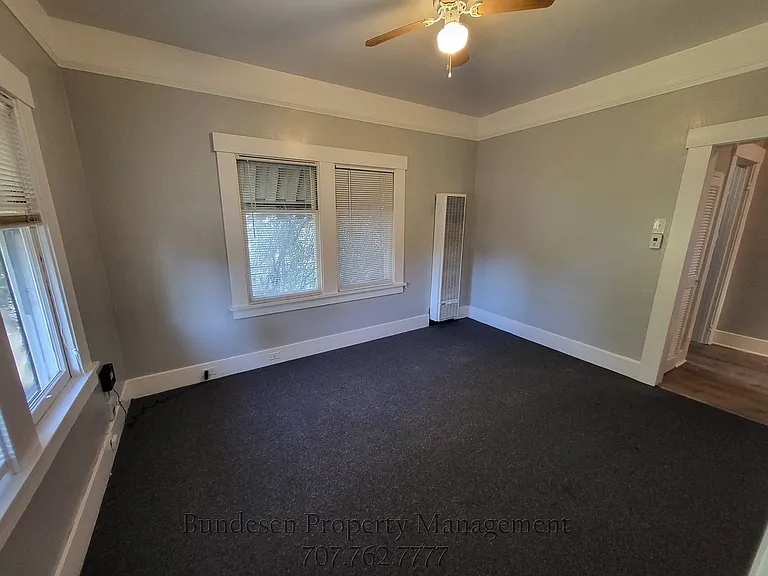 126 Leland St — Photo 7