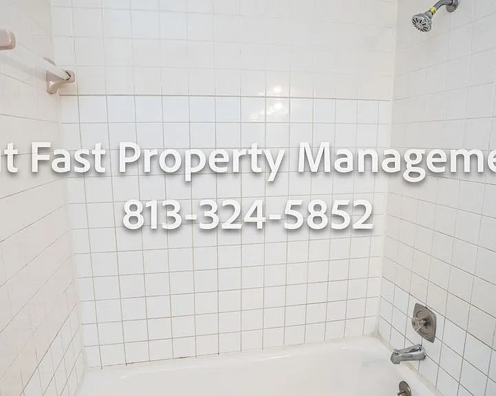 1273 Sylvia Ave — Photo 33