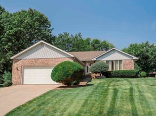 3312 E Tower Rd, Quincy, IL 62305