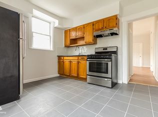 198 Bergen Ave #2, Jersey City, NJ 07305