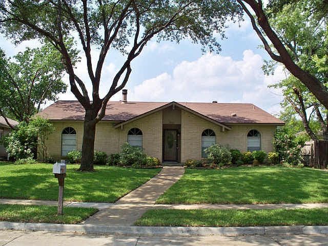 1st image of 3801 McKinley Dr