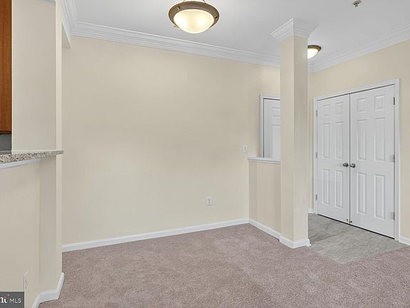 3rd image of 4850 Eisenhower Ave Unit 201