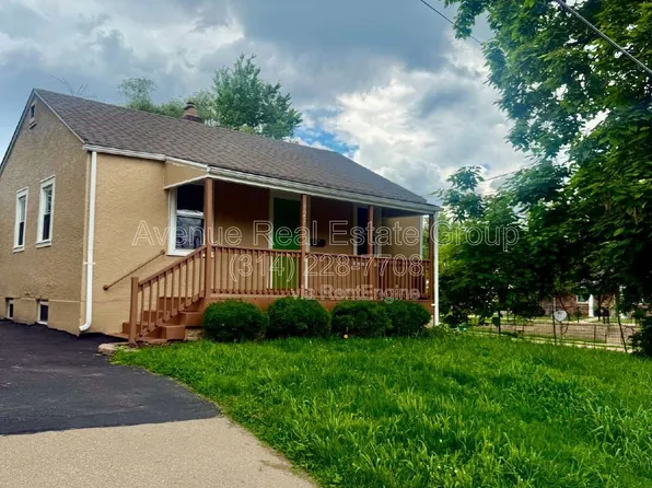 927 N Elm Ave, Saint Louis, MO 63119