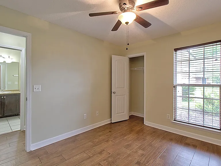 235 Augusta Way — Photo 21