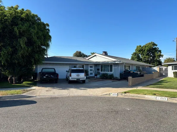 1333 E Hickory Ln, Orange, CA 92866