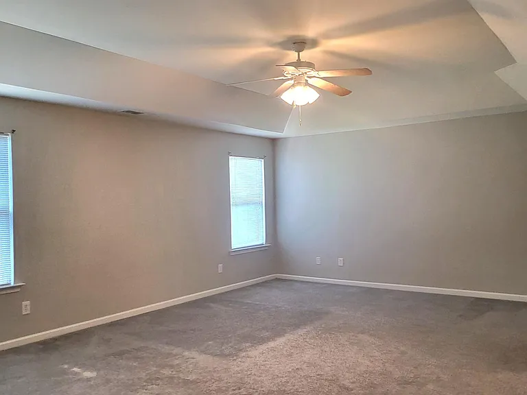 1113 Sparkling Cove Dr — Photo 28