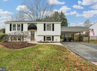 24052 Sugar Cane Ln, Gaithersburg, MD 20882