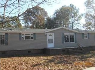 526 Midway Ct, Moncks Corner, SC 29461