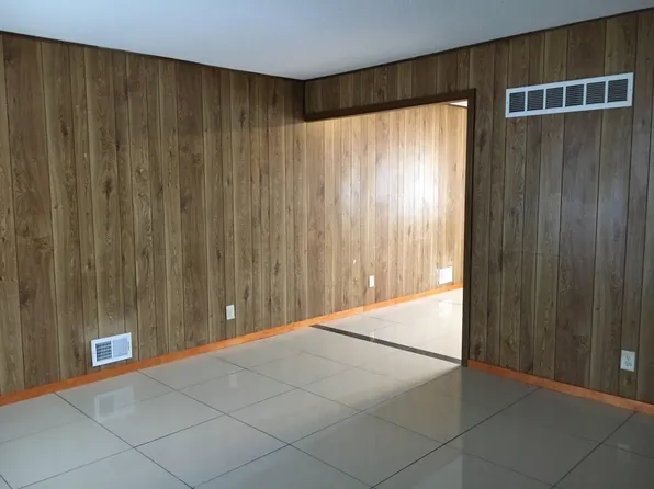 (undisclosed Address), Kansas City, MO 64123