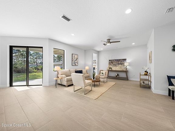 5th image of 2275 Cogan Dr