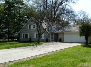 2533 Gradwohl Rd, Toledo, OH 43617