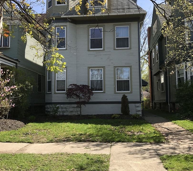 1st image of 537 W Ferry APT 4
