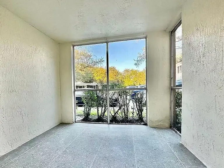 9833 Westview Dr #818 — Photo 9