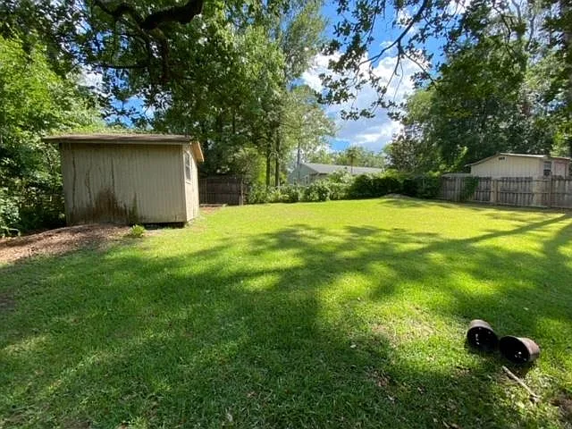 899 Tamarack Ave — Photo 18